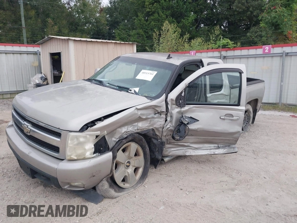 2008 Chevrolet Silverado 1500 1LT with VIN 1GCEC19J68Z269710, listed as a IAAI auction lot 40515761 with 241,686 mi miles and . Bid and sale history available at DreamBid. Image 2.