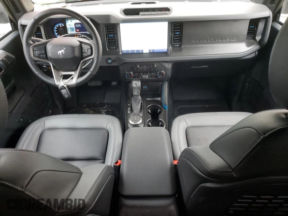 2024 Ford Bronco Black Diamond with VIN 1FMDE1AH1RLA36378, listed as a Copart auction lot 84900334 with 9,214 mi miles and Salvage title. Bid and sale history available at DreamBid. Image 8.