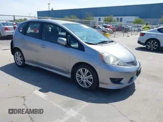 2010 Honda Fit Sport with VIN JHMGE8H67AS018913, listed as a IAAI auction lot 42160976 with 86,853 mi miles and . Bid and sale history available at DreamBid. Image 1.