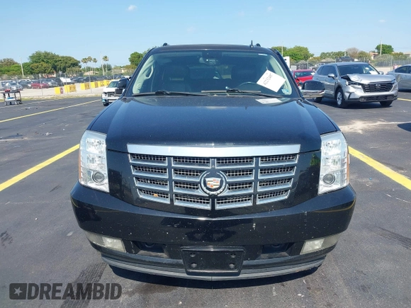2014 Cadillac Escalade ESV Luxury with VIN 1GYS4HEF6ER130936, listed as a IAAI auction lot 42232487 with 156,967 mi miles and . Bid and sale history available at DreamBid. Image 12.