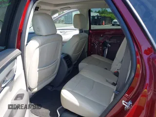 2017 Cadillac XT5 Luxury FWD z VIN 1GYKNBRS3HZ293677, wystawiony jako IAAI lot #42043025 z przebiegiem 89 975 mil mil oraz . Historia ofert i sprzedaży dostępna na DreamBid. Obrazek 8.