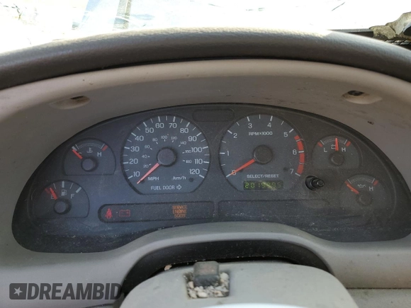 2004 Ford Mustang Deluxe with VIN 1FAFP446X4F154431, listed as a Copart auction lot 42685895 with 201,999 mi miles and Non repairable. Bid and sale history available at DreamBid. Image 9.