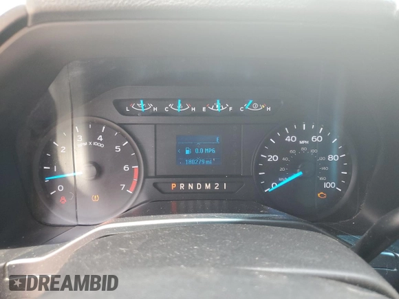 2017 Ford F-250 XL with VIN 1FT7W2A61HEB68868, listed as a Copart auction lot 55811175 with 180,279 mi miles and Clean title. Bid and sale history available at DreamBid. Image 9.