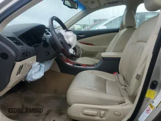 2012 Lexus ES 330 z VIN JTHBK1EG9C2481629, wystawiony jako Copart lot #57839495 z przebiegiem 60 339 mil mil oraz Czysty tytuł • Clean title. Historia ofert i sprzedaży dostępna na DreamBid. Obrazek 7.