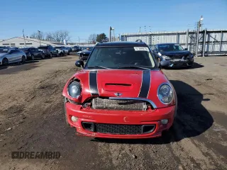 2012 MINI Clubman S z VIN WMWZG3C53CTY38910, wystawiony jako Copart lot #47360075 z przebiegiem 115 058 mil mil oraz Szkoda całkowita • Salvage title. Historia ofert i sprzedaży dostępna na DreamBid. Obrazek 5.