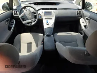 2014 Toyota Prius with VIN JTDKN3DP9E3053840, listed as a Copart auction lot 61880475 with 50,179 mi miles and Salvage title. Bid and sale history available at DreamBid. Image 8.
