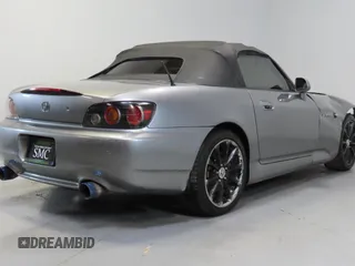 2008 Honda S2000 z VIN JHMAP21488S001246, wystawiony jako Copart lot #58666045 z przebiegiem 132 417 mil mil oraz Szkody całkowita. Historia ofert i sprzedaży dostępna na DreamBid. Obrazek 3.