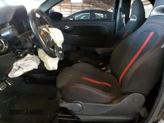 2017 FIAT 500 Abarth z VIN 3C3CFFFH3HT542420, wystawiony jako Copart lot #79621064 z przebiegiem 129 633 mil mil oraz Tytuł czysty. Historia ofert i sprzedaży dostępna na DreamBid. Obrazek 7.
