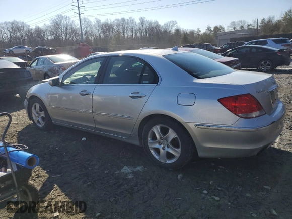 2005 Acura RL with VIN JH4KB16565C006773, listed as a Copart auction lot 42391075 with 203,355 mi miles and Salvage Title. Bid and sale history available at carsss.com. Image 2.