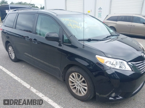 2013 Toyota Sienna XLE AAS with VIN 5TDYK3DCXDS302949, listed as a IAAI auction lot 42611370 with 236,663 mi miles and . Bid and sale history available at DreamBid. Image 1.
