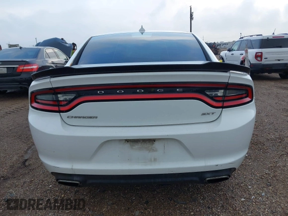 2015 Dodge Charger SXT with VIN 2C3CDXHGXFH789486, listed as a IAAI auction lot 42083357 with 170,372 mi miles and . Bid and sale history available at DreamBid. Image 17.