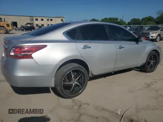 2013 Nissan Altima SL z VIN 1N4BL3AP3DC125047, wystawiony jako Copart lot #52398965 z przebiegiem 213 991 mil mil oraz Szkoda całkowita • Salvage title. Historia ofert i sprzedaży dostępna na DreamBid. Obrazek 3.