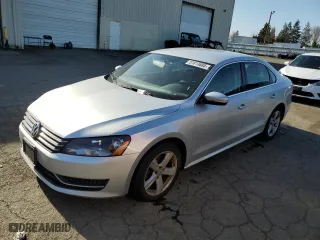 2014 Volkswagen Passat SE with VIN 1VWBP7A38EC008825, listed as a Copart auction lot 51813885 with 197,754 mi miles and Clean Title. Bid and sale history available at carsss.com. Image 1.