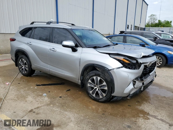 2023 Toyota Highlander L with VIN 5TDKDRBH5PS022426, listed as a Copart auction lot 55917045 with 82,610 mi miles and Salvage title. Bid and sale history available at DreamBid. Image 4.