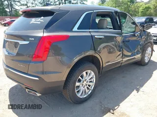 2019 Cadillac XT5 FWD z VIN 1GYKNARS1KZ235083, wystawiony jako IAAI lot #42002995 z przebiegiem 117 430 mil mil oraz . Historia ofert i sprzedaży dostępna na DreamBid. Obrazek 4.
