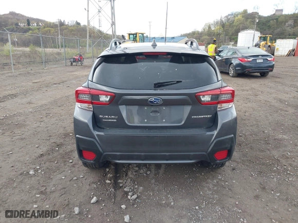 2020 Subaru Crosstrek Premium with VIN JF2GTAPC9L8241039, listed as a IAAI auction lot 42018676 with 58,146 mi miles. Bid and sale history available at carsss.com. Image 16.