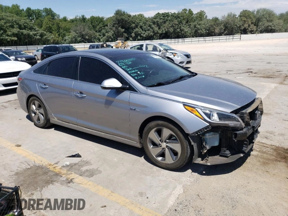 2016 Hyundai Sonata Hybrid Limited with VIN KMHE34L16GA021914, listed as a Copart auction lot 62019893 with 108,096 mi miles. Bid and sale history available at carsss.com. Image 4.
