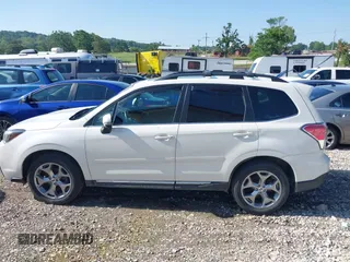 2018 Subaru Forester Touring z VIN JF2SJAWC3JH532103, wystawiony jako IAAI lot #42436358 z przebiegiem 92 711 mil mil oraz . Historia ofert i sprzedaży dostępna na DreamBid. Obrazek 14.