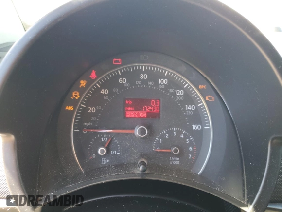 2006 Volkswagen Beetle with VIN 3VWSG31Y06M333795, listed as a Copart auction lot 70720904 with 172,430 mi miles and Salvage title. Bid and sale history available at DreamBid. Image 9.