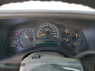 2003 Chevrolet Suburban LT with VIN 3GNGK26U93G267286, listed as a Copart auction lot 48900485 with 162,088 mi miles and Salvage Title. Bid and sale history available at carsss.com. Image 9.