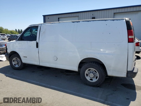 2006 Chevrolet Express Cargo с VIN 1GCGG25VX61101124, выставлен на аукционе Copart как лот 56374765 с пробегом 236 178 миль миль и Списание • Salvage title. История ставок и продаж доступна на DreamBid. Изображение 2.