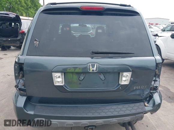 2005 Honda Pilot EX-L with VIN 5FNYF18565B046464, listed as a IAAI auction lot 41879495 with 228,021 mi miles. Bid and sale history available at carsss.com. Image 17.