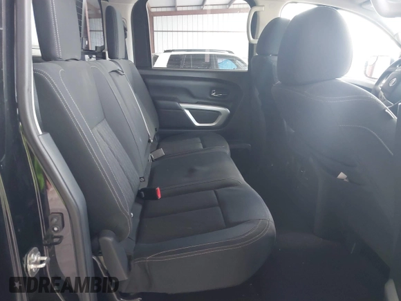 2018 Nissan Titan SV with VIN 1N6AA1E63JN512230, listed as a IAAI auction lot 42000705 with 64,479 mi miles and . Bid and sale history available at DreamBid. Image 8.