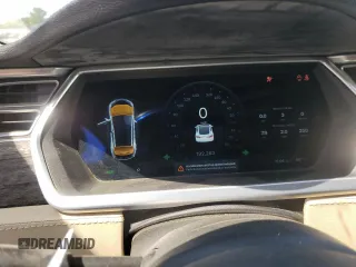 2013 Tesla Model S z VIN 5YJSA1DN0DFP18592, wystawiony jako Copart lot #62151505 z przebiegiem 192 283 mil mil oraz Szkoda całkowita • Salvage title. Historia ofert i sprzedaży dostępna na DreamBid. Obrazek 9.
