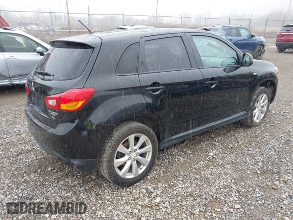 2015 Mitsubishi Outlander Sport 2.4 ES with VIN 4A4AR3AW8FE035324, listed as a IAAI auction lot 41802235 with 161,600 mi miles. Bid and sale history available at carsss.com. Image 4.