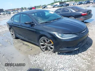 2015 Chrysler 200 S with VIN 1C3CCCBB0FN565062, listed as a IAAI auction lot 42728242 with 109,135 mi miles and . Bid and sale history available at DreamBid. Image 1.