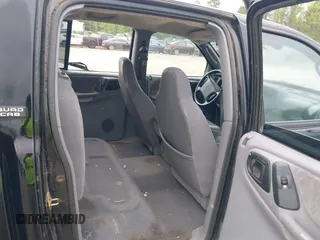 2000 Dodge Dakota Sport с VIN 1B7GL2AX5YS775200, выставлен на аукционе IAAI как лот 42113896 с пробегом 224 337 миль миль и . История ставок и продаж доступна на DreamBid. Изображение 8.