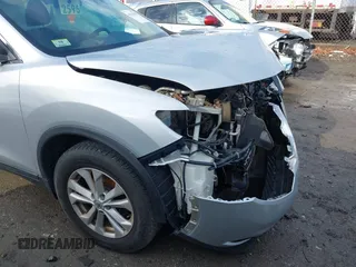 2016 Nissan Rogue SV with VIN 5N1AT2MV7GC801364, listed as a IAAI auction lot 41111105 with 145,268 mi miles and . Bid and sale history available at carsss.com. Image 18.