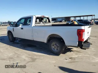 2019 Ford F-250 XL with VIN 1FT7X2A66KEC61504, listed as a Copart auction lot 85848744 with 126,112 mi miles and Salvage title. Bid and sale history available at DreamBid. Image 2.