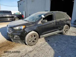 2020 Ford Edge SE z VIN 2FMPK3G91LBA42481, wystawiony jako Copart lot #50135885 z przebiegiem 104 656 mil mil oraz Nie do naprawy. Historia ofert i sprzedaży dostępna na DreamBid. Obrazek 1.