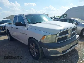 2012 Ram 1500 Express с VIN 1C6RD6FT0CS200344, выставлен на аукционе IAAI как лот 40369196 с пробегом 242 798 миль миль и . История ставок и продаж доступна на DreamBid. Изображение 1.