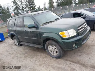 2002 Toyota Sequoia Limited with VIN 5TDBT48A22S067333, listed as a IAAI auction lot 41841621 with 1 mi miles. Bid and sale history available at carsss.com. Image 1.