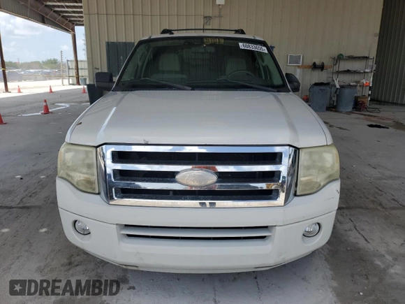 2008 Ford Expedition SSV with VIN 1FMFU15598LA28992, listed as a Copart auction lot 60833655 with 205,413 mi miles and Clean title. Bid and sale history available at DreamBid. Image 5.
