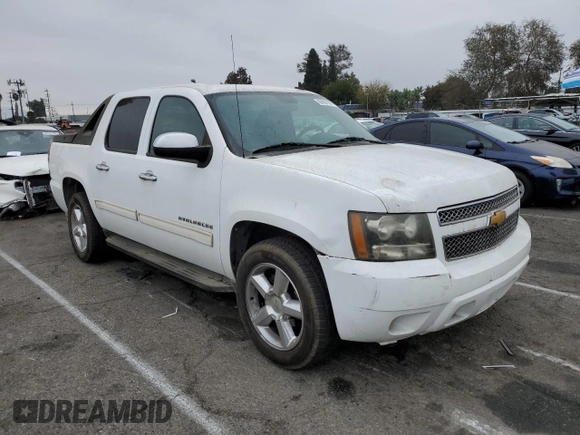 2010 Chevrolet Avalanche with VIN 3GNNCEE04AG153259, listed as a Copart auction lot 86007974 with 175,836 mi miles and Salvage Title. Bid and sale history available at DreamBid. Image 4.