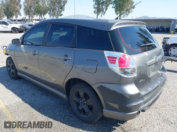 2005 Toyota Matrix STD with VIN 2T1KR32E85C342284, listed as a IAAI auction lot 41987434 with 280,984 mi miles and . Bid and sale history available at DreamBid. Image 3.