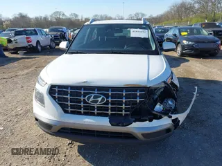 2022 Hyundai Venue SEL with VIN KMHRC8A32NU163864, listed as a IAAI auction lot 41814492 with 99,957 mi miles and . Bid and sale history available at DreamBid. Image 6.