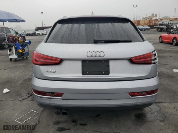2018 Audi Q3 Premium with VIN WA1BCCFS7JR006220, listed as a Copart auction lot 87286514 with 77,080 mi miles and Salvage Title. Bid and sale history available at carsss.com. Image 6.