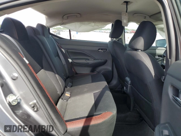 2023 Nissan Versa SR z VIN 3N1CN8FV9PL866652, wystawiony jako Copart lot #60714205 z przebiegiem 31 997 mil mil oraz Nie do naprawy • Non repairable. Historia ofert i sprzedaży dostępna na DreamBid. Obrazek 10.