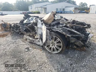 2015 Audi A8 4.0T with VIN WAUJ2AFD7FN010032, listed as a Copart auction lot 71555714 with Not provided miles and Non repairable. Bid and sale history available at DreamBid. Image 4.