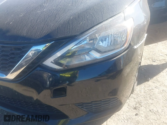 2017 Nissan Sentra SR z VIN 3N1AB7AP4HY219180, wystawiony jako IAAI lot #40869926 z przebiegiem 126 952 mil mil oraz . Historia ofert i sprzedaży dostępna na DreamBid. Obrazek 19.