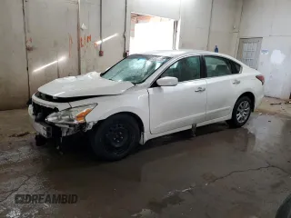 2015 Nissan Altima SV with VIN 1N4AL3AP5FC205822, listed as a Copart auction lot 51036335 with 172,484 mi miles and Salvage Title. Bid and sale history available at DreamBid. Image 1.