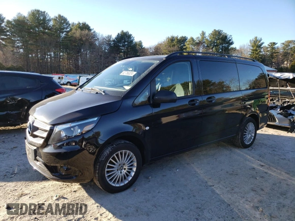 2020 Mercedes-Benz Metris with VIN W1WV0FEY7L3763633, listed as a Copart auction lot 82756324 with 35,263 mi miles and Salvage Title. Bid and sale history available at DreamBid. Image 1.