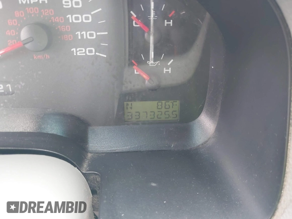 2006 Ford F-150 XLT with VIN 1FTRW12W76KB42162, listed as a IAAI auction lot 42175749 with 337,325 mi miles and . Bid and sale history available at carsss.com. Image 7.