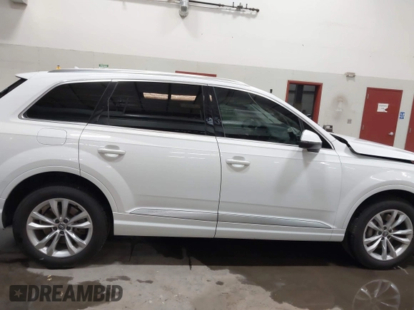 2018 Audi Q7 Premium Plus with VIN WA1LAAF73JD028903, listed as a IAAI auction lot 42044235 with 113,033 mi miles and . Bid and sale history available at DreamBid. Image 14.