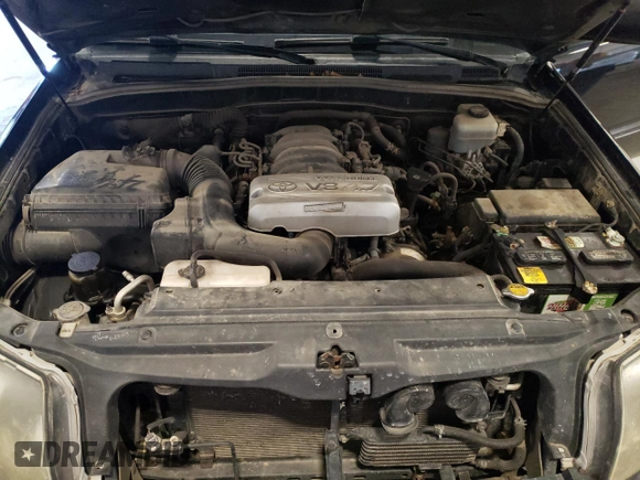 2005 Toyota 4Runner SR5 with VIN JTEBT14R750046832, listed as a Copart auction lot 54972485 with 400,650 mi miles and Clean Title. Bid and sale history available at DreamBid. Image 12.
