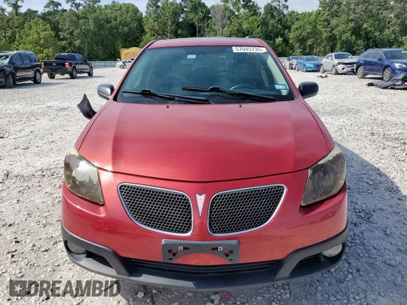 2005 Pontiac Vibe z VIN 5Y2SL63815Z476880, wystawiony jako Copart lot #57045735 z przebiegiem 209 789 mil mil oraz Szkoda całkowita • Salvage title. Historia ofert i sprzedaży dostępna na DreamBid. Obrazek 5.